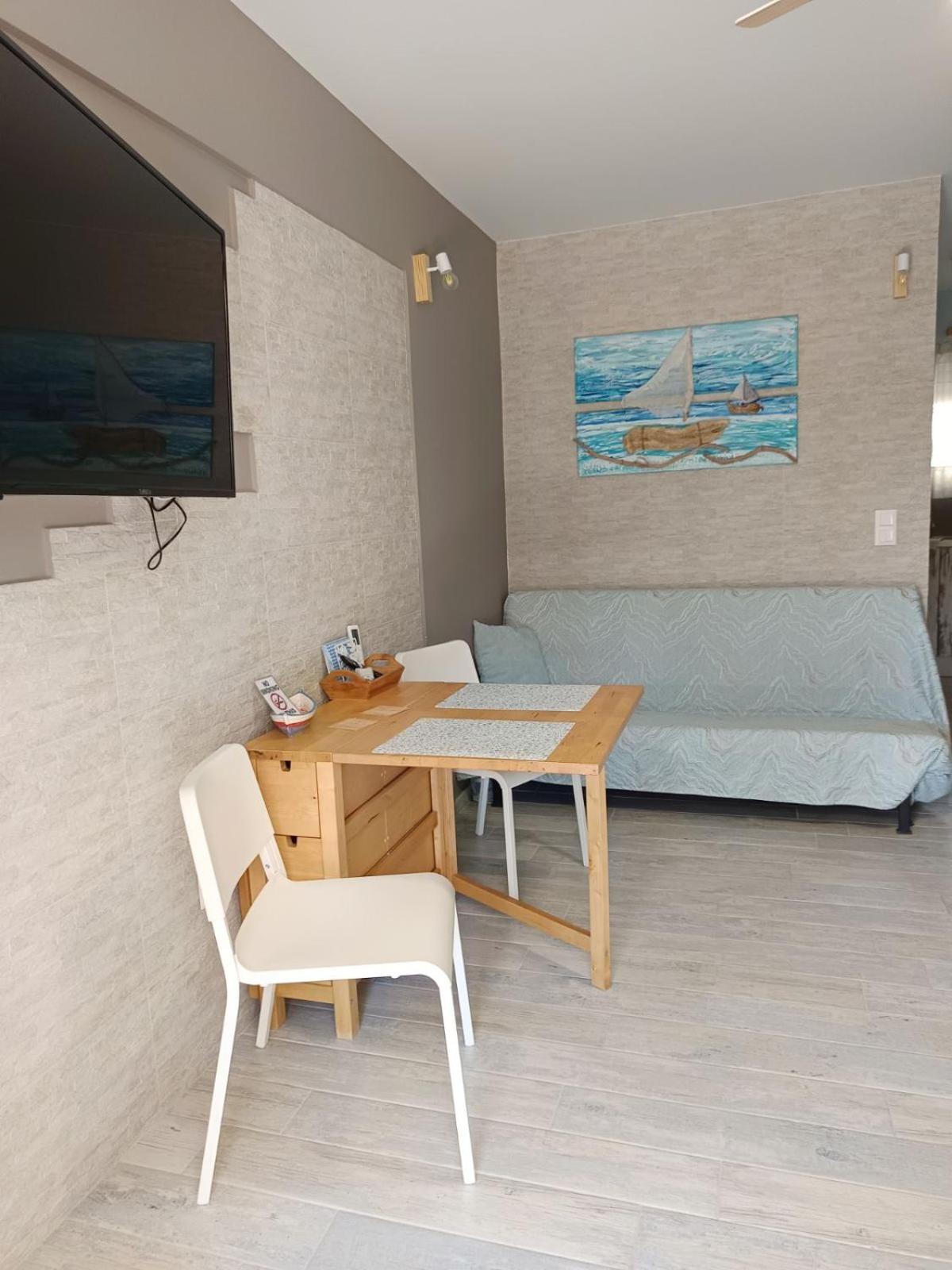 Island Mood Studio Pórto Ráfti Extérieur photo